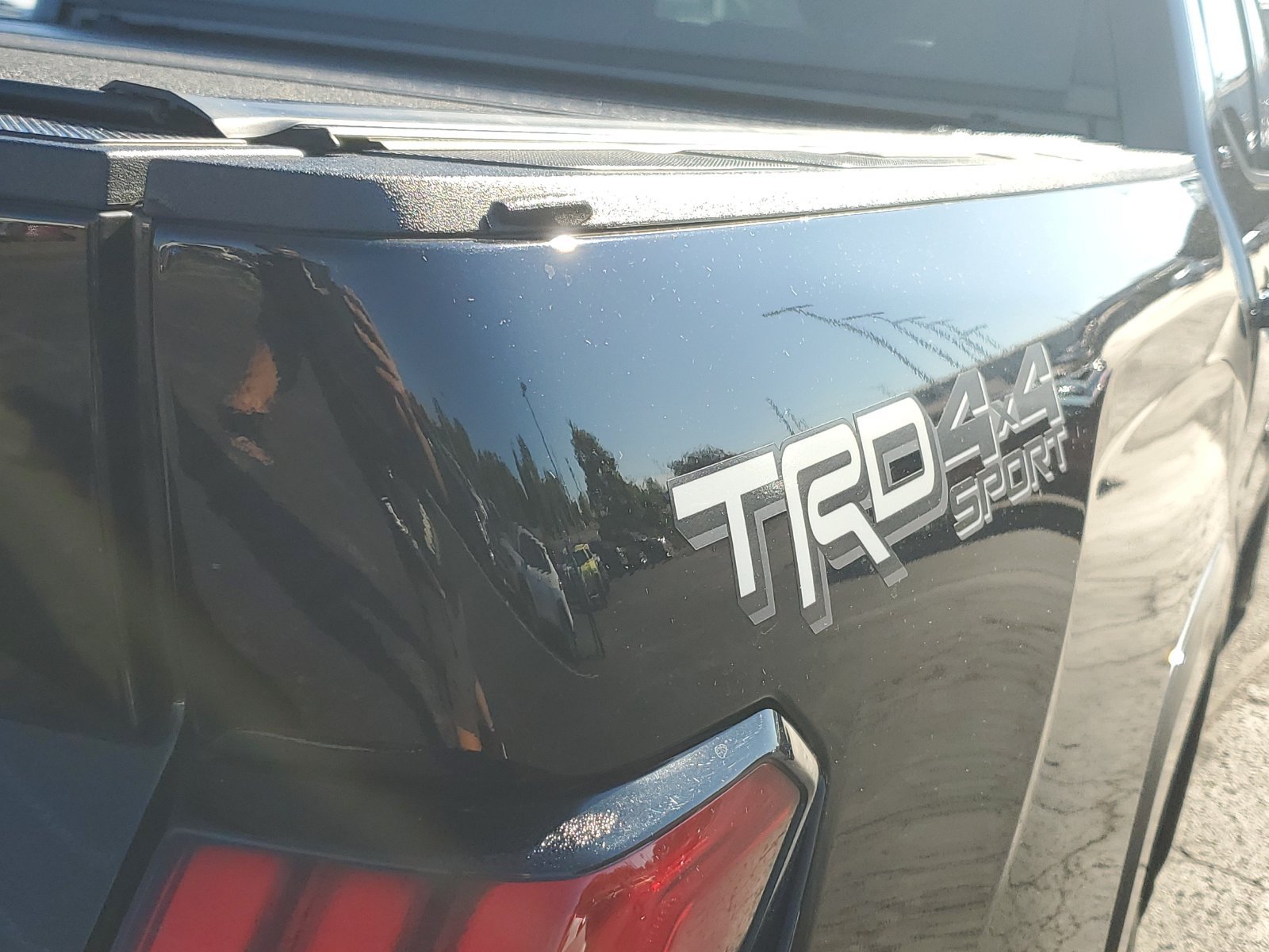 Used 2023 Toyota Tundra SR5 w/ TRD Sport Premium Package AWD/4WD image 7