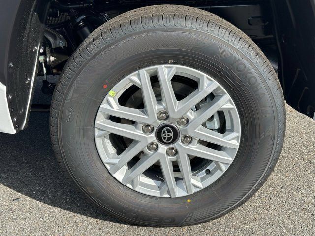 New 2026 Toyota Tundra SR5 w/ SR5 Premium Package AWD/4WD image 26