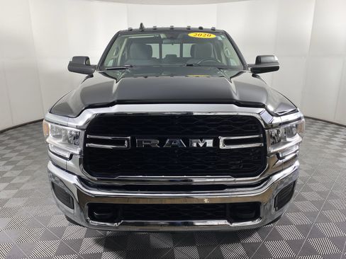 Used 2020 RAM 3500 Tradesman image 10