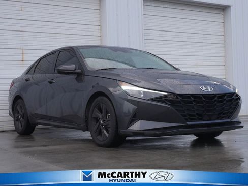 Used 2021 Hyundai Elantra SEL w/ Convenience Package FWD image 1