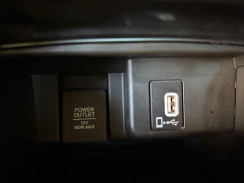 Used 2018 Honda Accord Sport image 31
