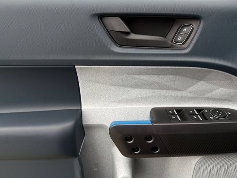 New 2026 Ford Maverick XLT FWD image 11