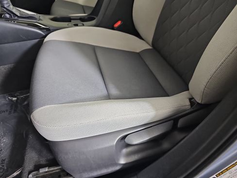 Used 2023 Toyota Corolla LE w/ Carpet Mat Package (TMS) AWD/4WD image 27