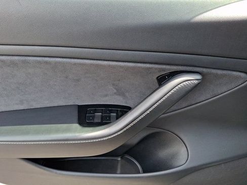 Used 2019 Tesla Model 3 Standard Range Plus RWD image 16