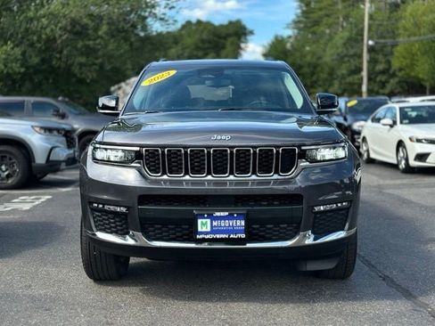 Used 2023 Jeep Grand Cherokee L Limited AWD/4WD image 9