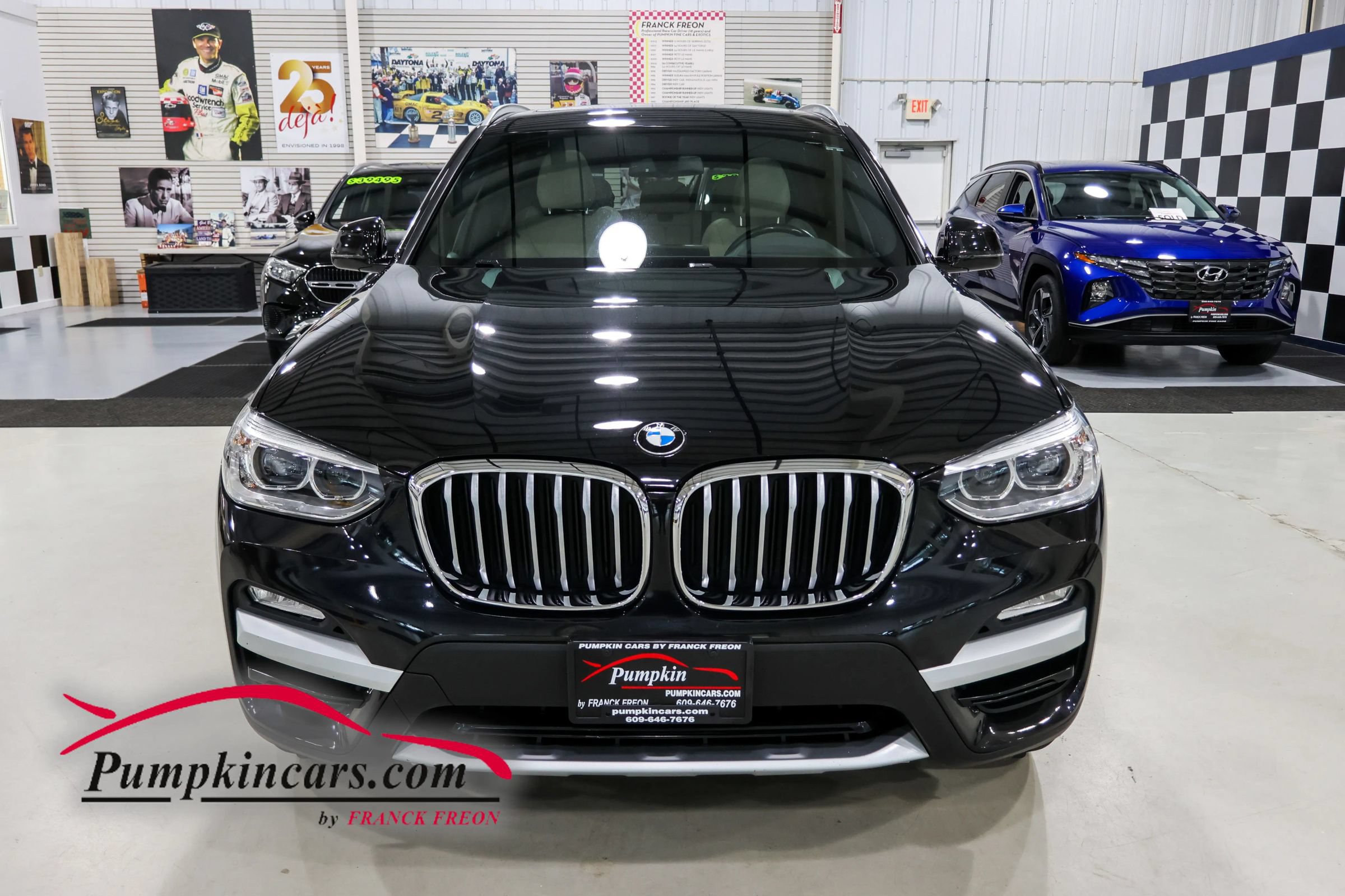 Used 2018 BMW X3 xDrive30i w/ Premium Package AWD/4WD image 2