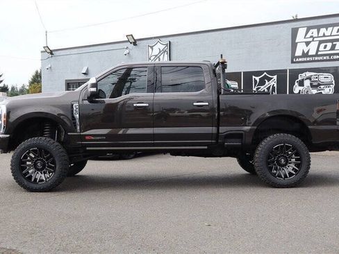 Used 2025 Ford F350 Platinum w/ Platinum Plus Package AWD/4WD image 2
