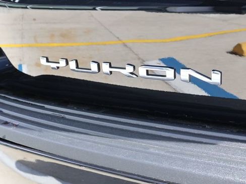 New 2026 GMC Yukon Elevation AWD/4WD image 7