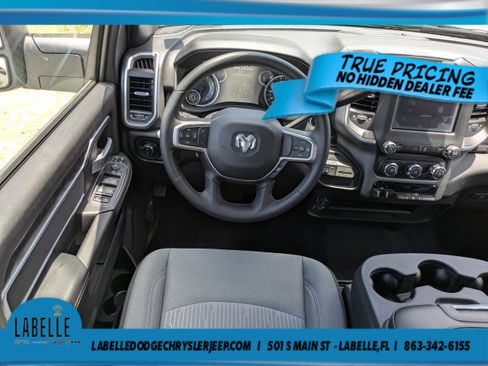 Used 2024 RAM 2500 Big Horn AWD/4WD image 14