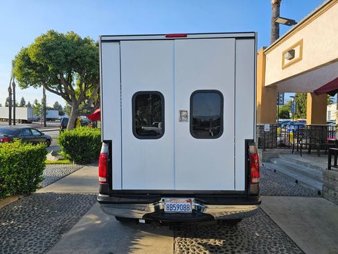 Used 2006 Ford F250 XL AWD/4WD image 6