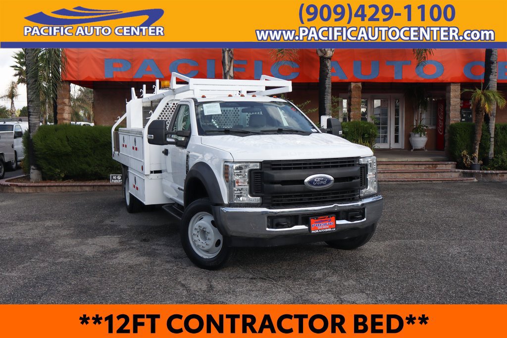 Used 2019 Ford F550 2WD Regular Cab Super Duty image 1