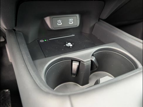 New 2026 Honda HR-V LX image 9