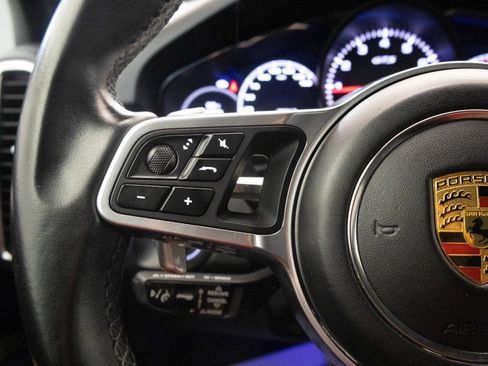 Used 2021 Porsche Cayenne GTS AWD/4WD image 30