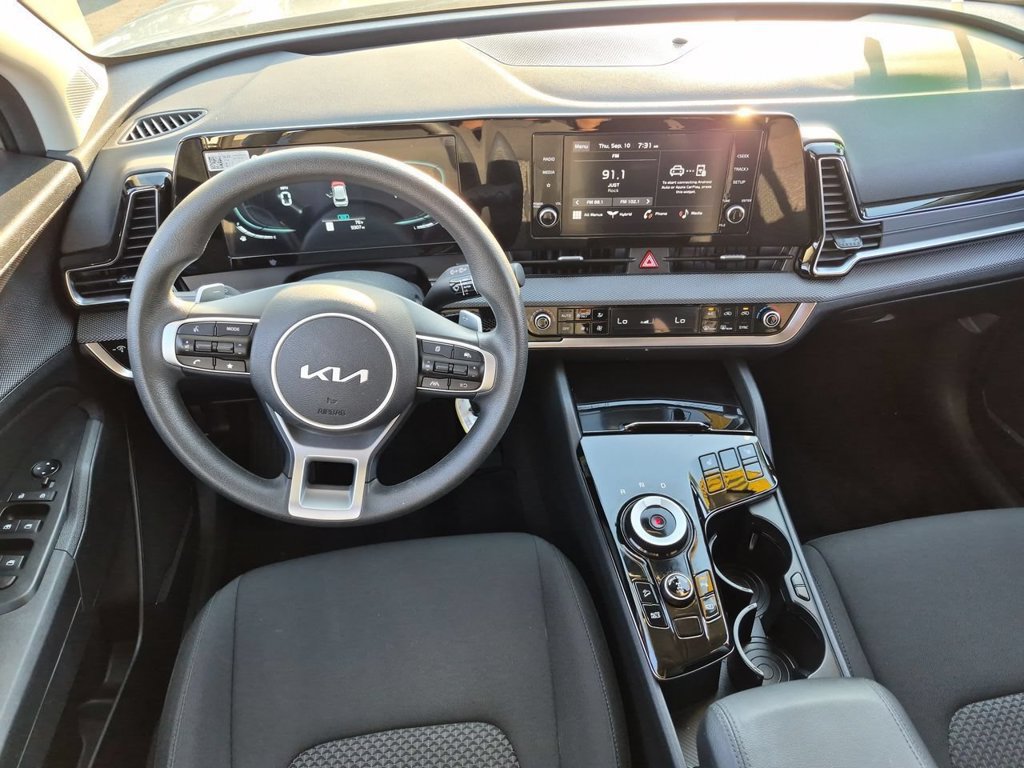 Certified 2025 Kia Sportage LX AWD/4WD image 20