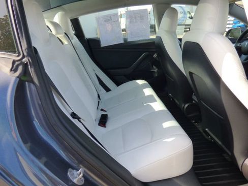 Used 2023 Tesla Model 3 Standard Range RWD image 14