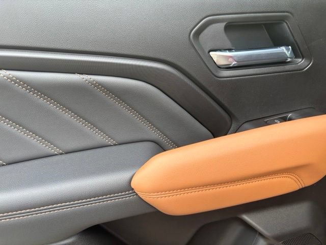 New 2026 GMC Canyon AT4 AWD/4WD image 15