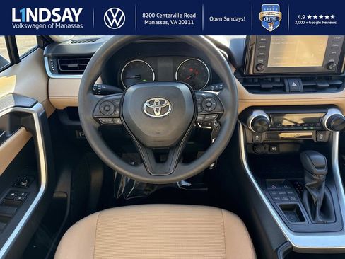 Used 2019 Toyota RAV4 LE image 12