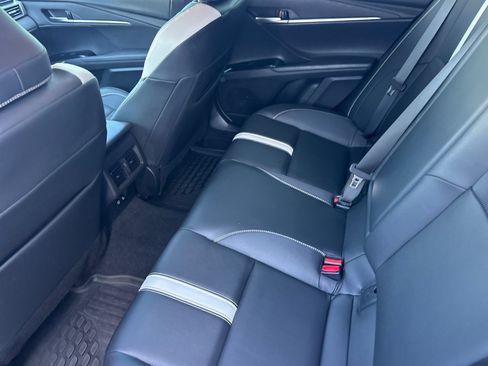 Used 2026 Toyota Camry SE w/ Convenience Package FWD image 25