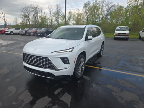 New 2026 Buick Enclave Avenir w/ Super Cruise Package AWD/4WD image 2