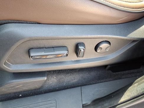 Used 2023 Honda Pilot Elite image 18