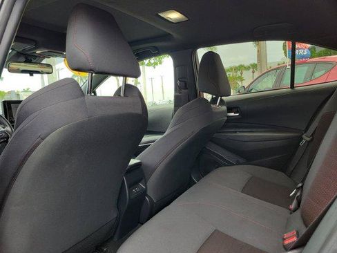 Used 2024 Toyota Corolla SE w/ SE Premium Package FWD image 18