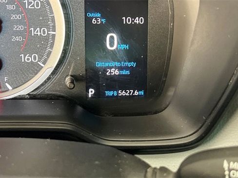 Used 2020 Toyota Corolla SE image 27