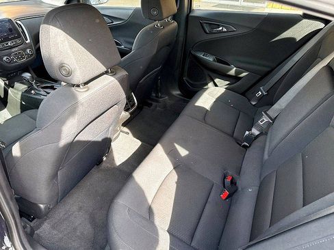 Used 2023 Chevrolet Malibu LT FWD image 12
