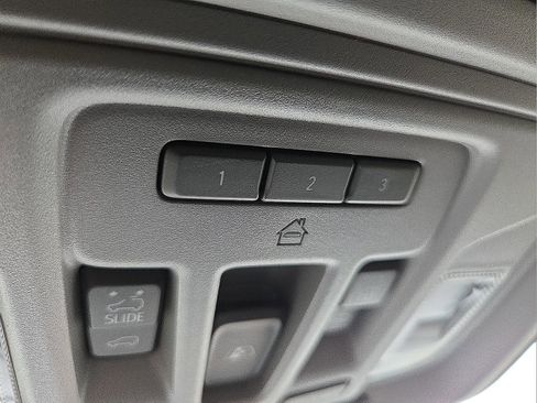 Used 2025 GMC Sierra 1500 Elevation w/ Elevation Premium Package image 21