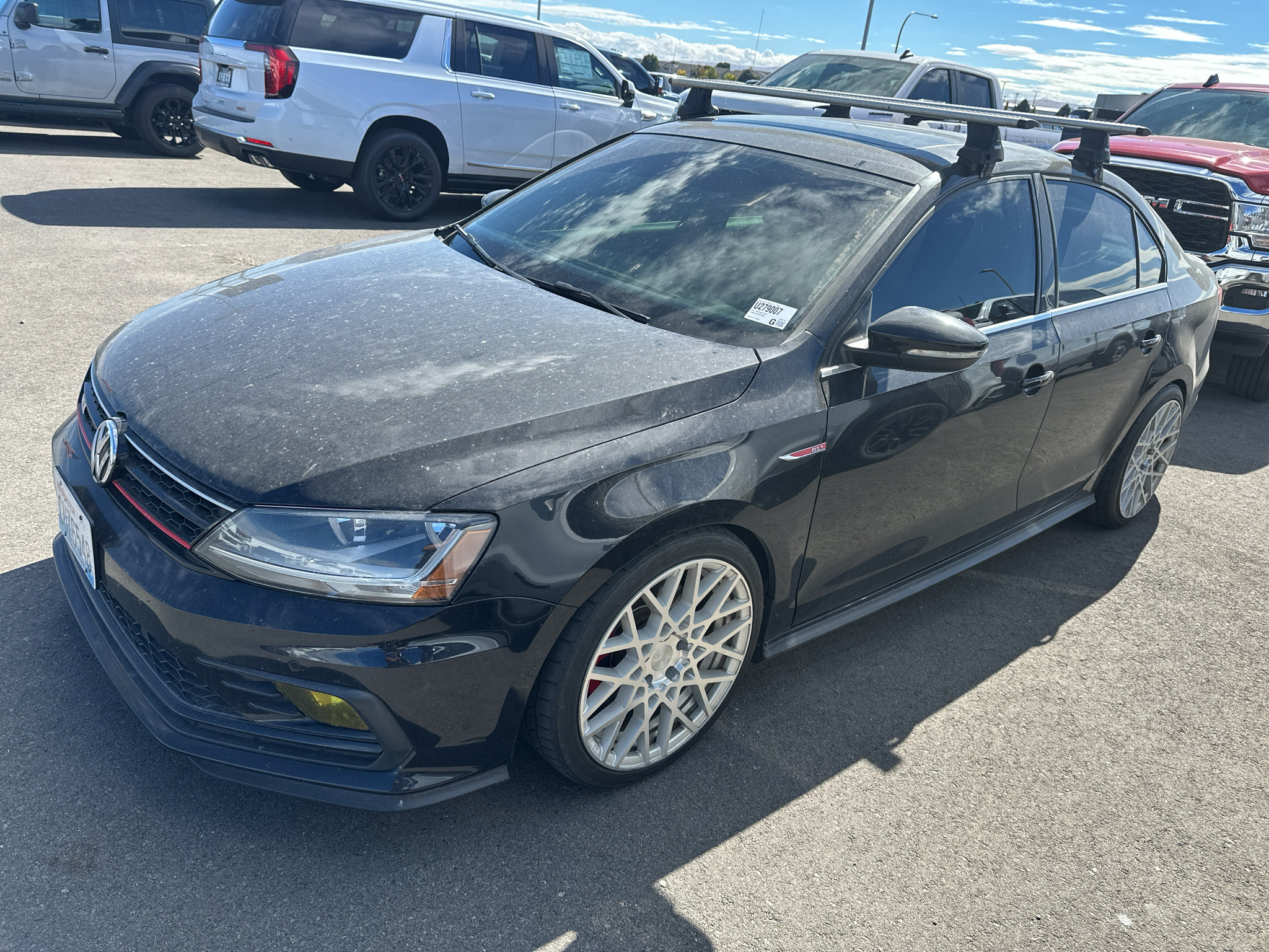 Used 2017 Volkswagen Jetta GLI FWD image 1