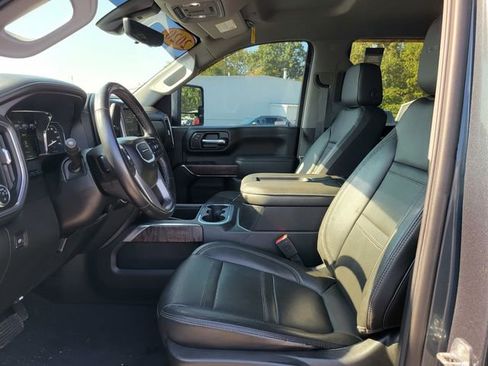 Used 2020 GMC Sierra 2500 Denali w/ Technology Package image 16