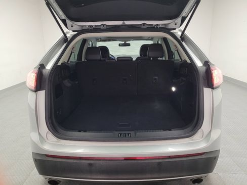 Used 2016 Ford Edge SEL w/ Equipment Group 201A FWD image 29