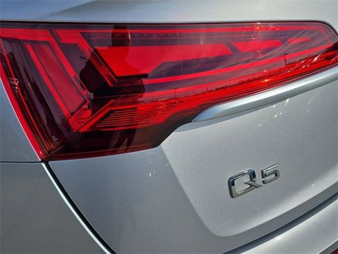 Used 2022 Audi Q5 2.0T Premium Plus image 38