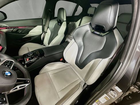 Used 2025 BMW M5 w/ Executive Package AWD/4WD image 33