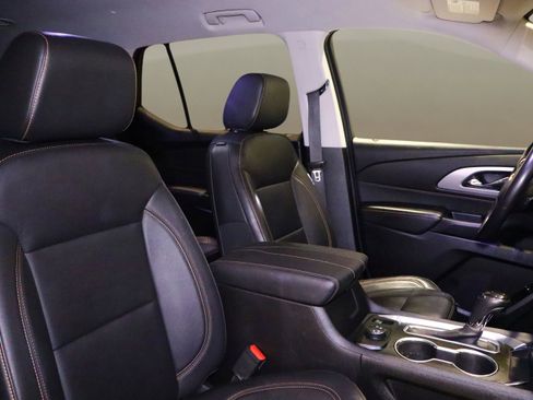 Used 2019 Chevrolet Traverse LT w/ LT Premium Package image 21
