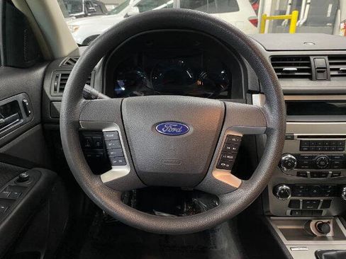 Used 2010 Ford Fusion SE image 20