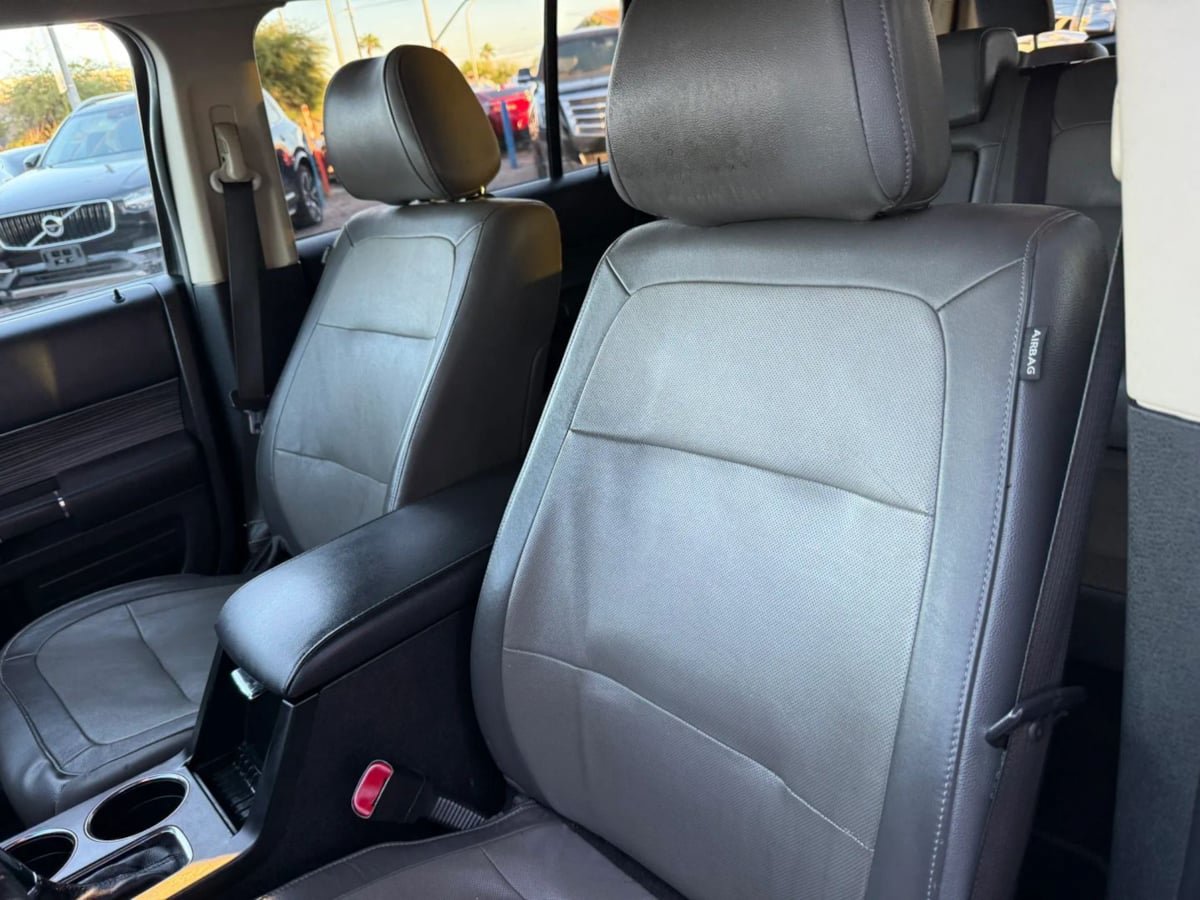 Used 2018 Ford Flex SEL w/ Equipment Group 202A FWD image 38
