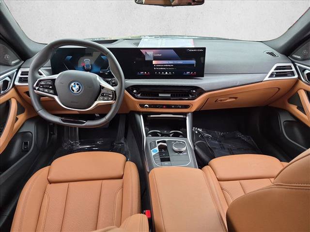 Used 2025 BMW i4 eDrive40 RWD image 18