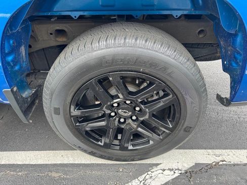 Used 2022 Chevrolet Silverado 1500 Custom w/ Rally Edition AWD/4WD image 7