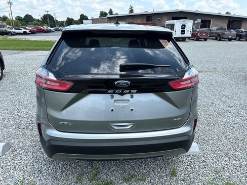 Used 2023 Ford Edge SEL w/ Convenience Package AWD/4WD image 6