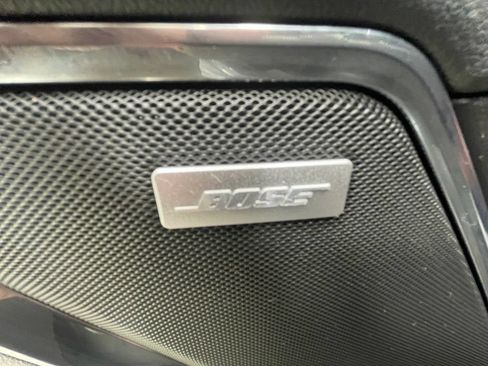 Used 2023 GMC Sierra 1500 SLT w/ SLT Premium Package AWD/4WD image 19