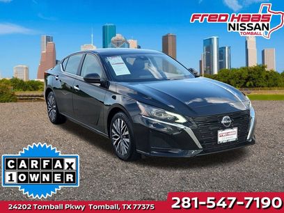 Used 2025 Nissan Altima 2.5 SV