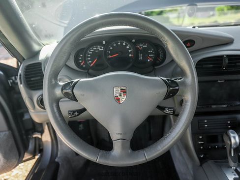 Used 2003 Porsche 911 Carrera RWD image 22
