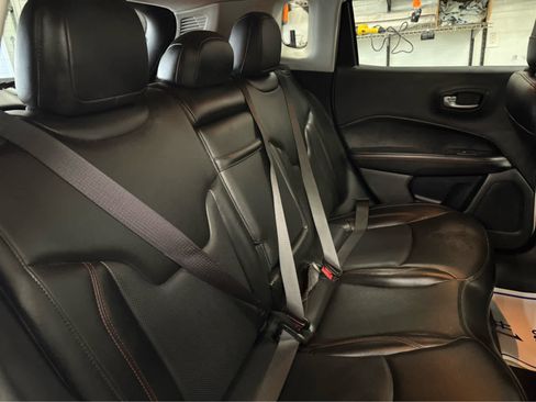 Used 2019 Jeep Compass Trailhawk w/ Leather Interior Group image 27