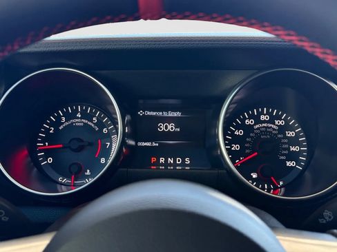 Used 2020 Ford Mustang Coupe RWD image 30