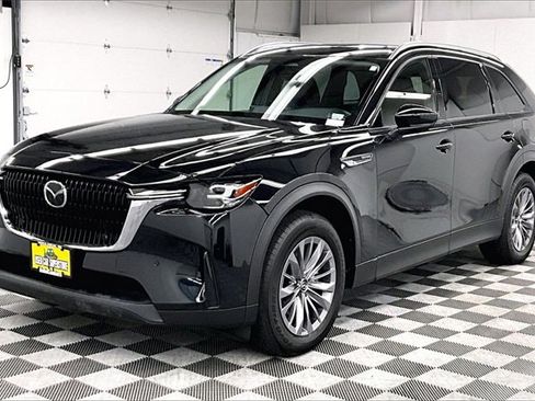 Used 2025 MAZDA CX-90 3.3 Turbo w/ Preferred Package image 10