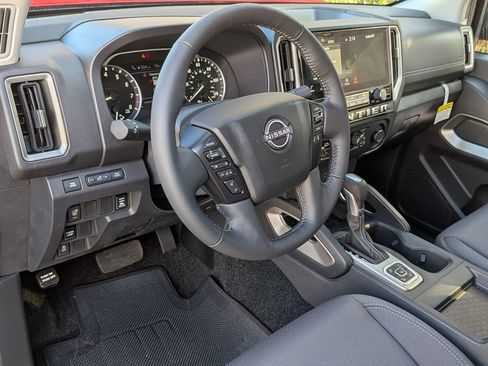 New 2026 Nissan Frontier SV w/ SV Convenience Package AWD/4WD image 18