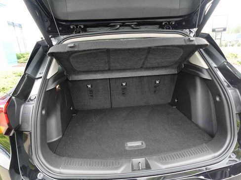 Used 2023 Buick Encore GX Select w/ Sport Touring Package FWD image 24