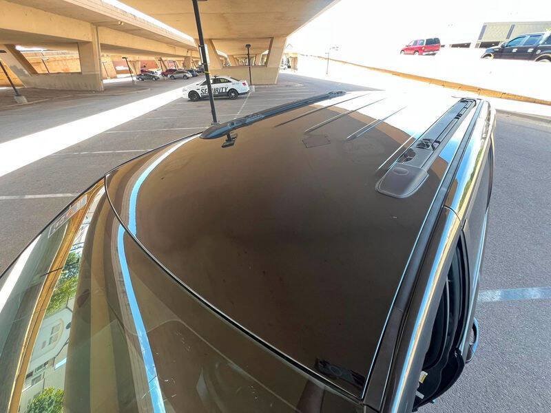 Used 2016 Dodge Grand Caravan SXT FWD image 16