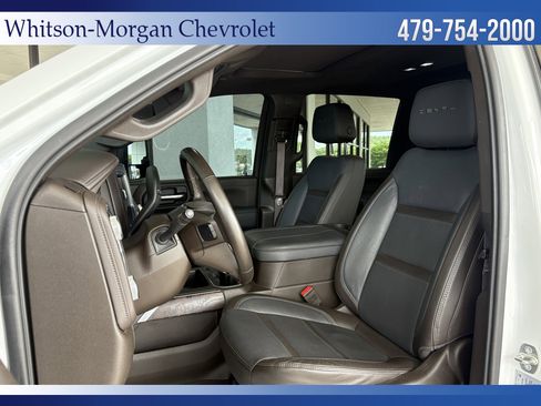 Used 2023 GMC Sierra 2500 Denali w/ Denali Ultimate Package AWD/4WD image 12