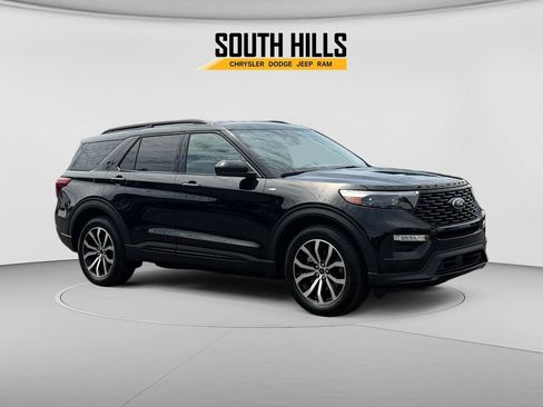 Used 2022 Ford Explorer ST-Line AWD/4WD image 7